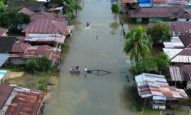 Hujan Deras, SP 2 Kabupaten Sorong Terendam Banjir