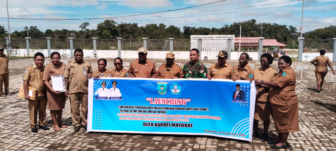 Bupati Maybrat Launching Program Seragam Gratis dan BOSKAB untuk Tingkat TK hingga SMK
