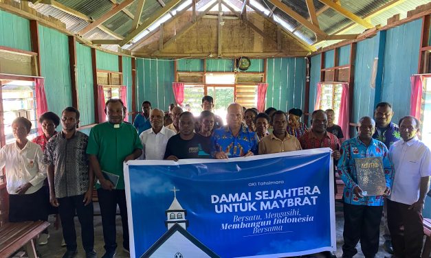 Tokoh Masyarakat Ajak Jemaat Dukung Kedamaian dan Pembangunan di Wilayah Aifat, Kabupaten Maybrat