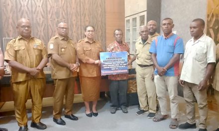Pemerintah Kabupaten Sorong Selatan Selesaikan Pembayaran Tahap Akhir Ganti Rugi Tanah TPU Kampung Sengguer