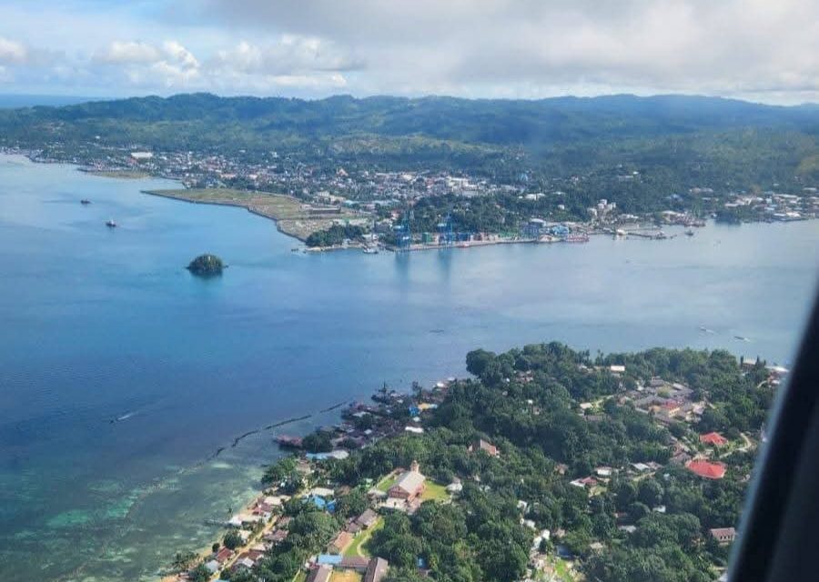Mantan Pj Wali Kota Sorong, Bernhard Rondonuwu, Kembali Menginjakkan Kaki di Kota Minyak sorong