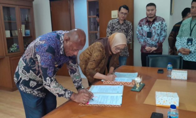 Pemkab Teluk Wondama Gandeng PT PELNI, KM Sinabung Disulap Jadi Hotel Terapung Sambut 1 Abad Peradaban Papua