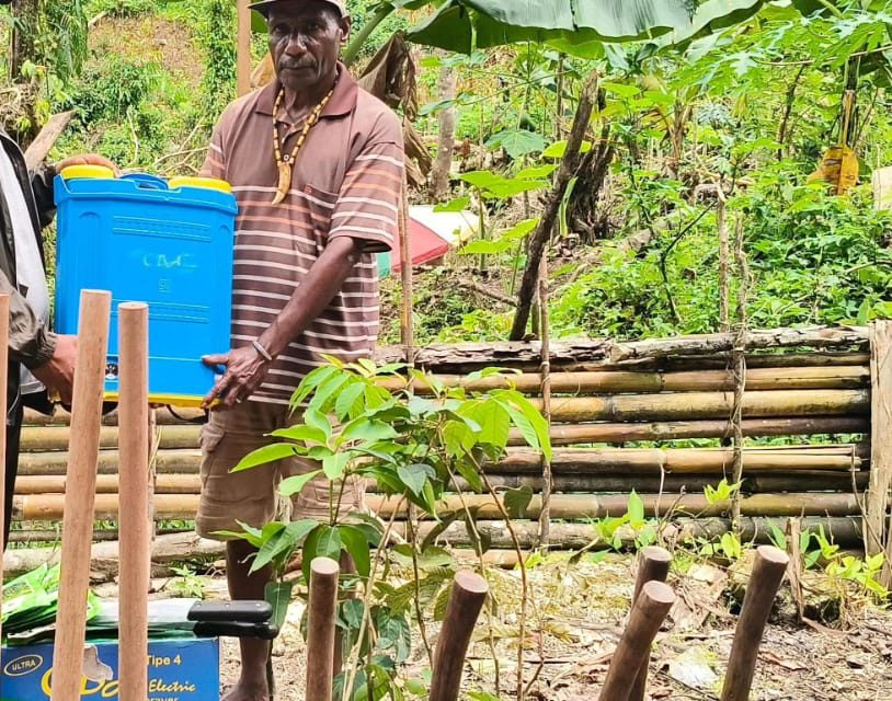 Tokoh Adat Aifat Timur Selatan Apresiasi Dukungan Pemerintah dalam Pengembangan Pertanian Kampung Wormu