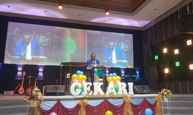 Gereja GEKARI Rayakan HUT ke-23: Pdt. Daniel Liline Tekankan Tema “Proyek Tuhan” Berdasarkan Efesus 2:10