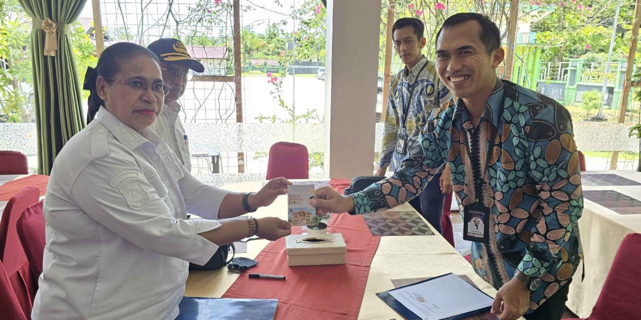 Bupati Sorong Selatan Teken MoU dengan Bank Mandiri, Sepakati Penyediaan dan Pemanfaatan Jasa Layanan Perbankan