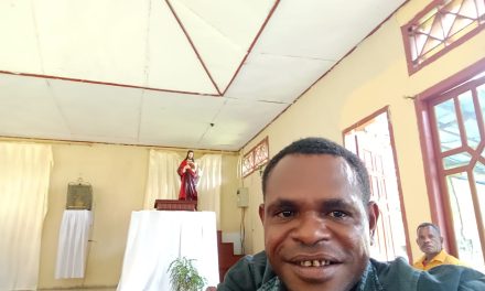 Donce Nauw Desak kontraktor Segera Serahkan Kunci Pustu Seya agar Pelayanan Kesehatan Dapat Berjalan