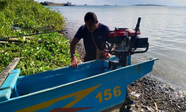 Pempus Dorong Pemberdayaan Masyarakat Adat Pesisir melalui Bantuan Usaha Nelayan di Raja Ampat