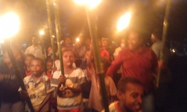 Terang Teofani Menyising Di Kampung Kambuaya
