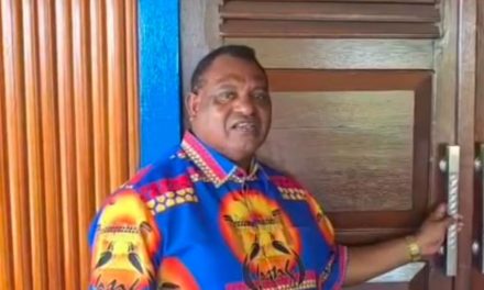 Bupati Maybrat Karel Murafer Hadiri Perayaan 1 Abad Nubuatan Dominee I.S. Kijne di Tanah Papua