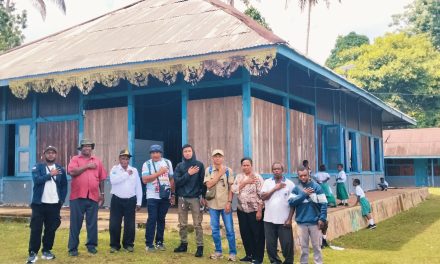 Staf Balai Pelestarian Kebudayaan Wilayah XXIII Lakukan Studi Kelayakan Rumah HPB di Ayamaru
