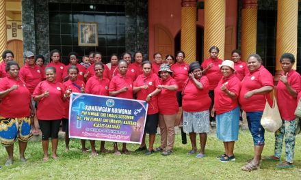 PW Jemaat Emaus Susumuk Klasis Aifat Gelar Kegiatan “Koinonia” di Jemaat GKI Imanuel Kaitana