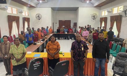 Pemprov Papua Barat Daya Gelar Sosialisasi FGD Peningkatan Kapasitas Kearifan Lokal dan Hak Masyarakat Hukum Adat