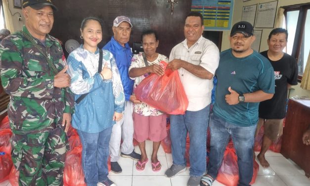 Pemprov Papua Barat Salurkan 1.550 Paket Bantuan Pangan, 200 Paket Dibagikan di Manokwari Timur