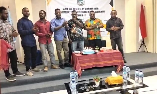 Bupati Karel Murafer Buka Dies Natalis XIV & Seminar Sehari IPPMM-SR: Tekankan Pentingnya Strategi Membangun Mare