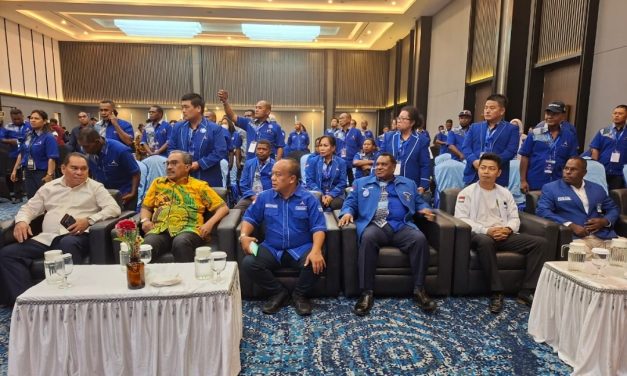 Ketua DPC Demokrat Maybrat Karel Murafer Hadiri Rakerda, Tegaskan Dukungan Penuh untuk Pembangunan Papua Barat Daya