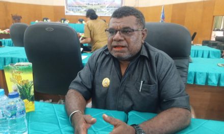 Rapat Paripurna VII DPRD Sorong Selatan Bahas Penetapan Tiga Distrik Baru