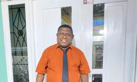 Ir Joni R. N. Asmuruf Sampaikan Pesan Natal dan Tahun Baru kepada Masyarakat Fategomi se-Tanah Papua