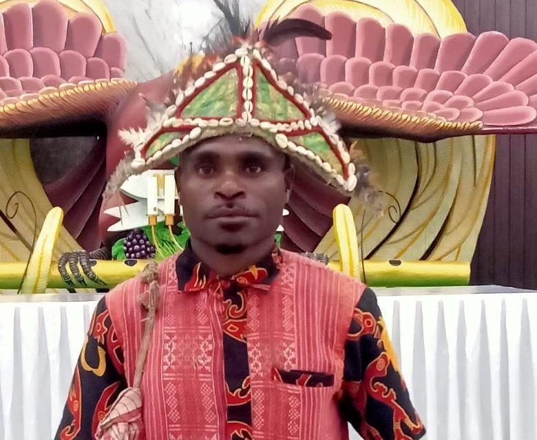 Ketua Komunitas Slow Bailo Sub Suku Srer Tekankan Kerja Sama Pemuda dalam Ibadah Syukuran 2025