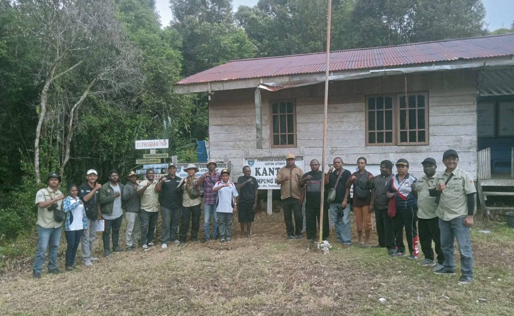 Kepala Distrik Aitinyo Barat Apresiasi Tim Pendataan PBB di 9 Kampung
