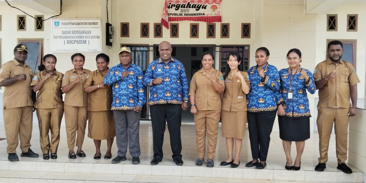 Wakil Bupati Maybrat Lakukan Sidak OPD, Temukan Pejabat Tidak Disiplin