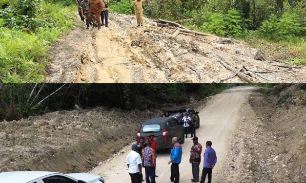 Bupati Maybrat Karel Murafer Tinjau dan Perbaiki Akses Jalan Terputus di Kampung Fuog
