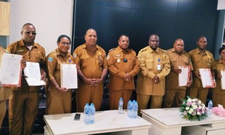 Bupati Maybrat Karel Murafer Menujukan 7 Pejabat pelaksana tugas Di sejumlah instansi strategis