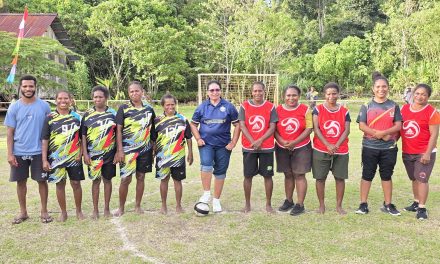 Pembukaan Turnamen Futsal Jemaat GKI Pergamus Kmislolo Berlangsung Meriah, Bupati Sorong Selatan Buka Secara Resmi