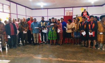 Ibadah Syukur HUT YPK ke-64 di Maybrat, Alumni SD YPK Maranatha Kartapura-Men Dorong Penguatan Pendidikan Kristen