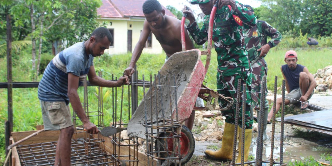 Pembangunan Jembatan Garuda Tahap IV di Kampung Aisyo Masuki Tahap Pelubangan Angkur dan Pengecoran Cakar Ayam