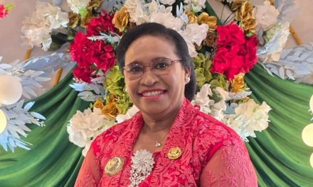 Bupati Sorong Selatan  petronela keenakan Ajak Semua Pihak Dukung Pendidikan pada Peringatan Hardiknas 2026