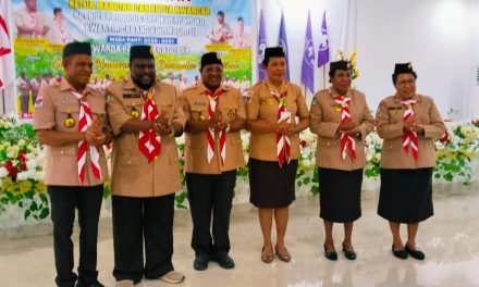 Bupati Maybrat Lantik Hendrik Frasawi sebagai Ketua Kwarcab Gerakan Pramuka Maybrat