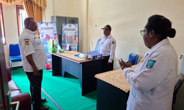Bupati Maybrat Sidak Sejumlah OPD, Temukan ASN Tidak Berada di Kantor Saat Jam Kerja