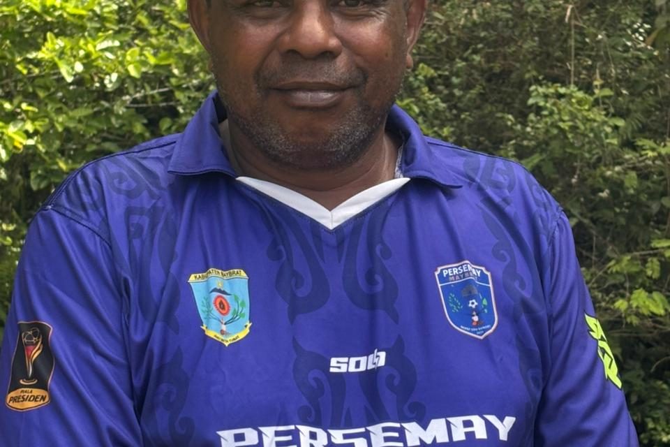 Tokoh Intelektual Mefkajim Ajak Masyarakat Bangga terhadap Kiprah PERSEMAY Maybrat di Liga 4 Nasional