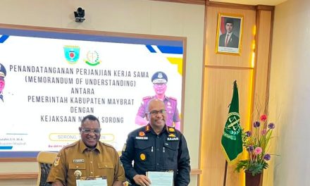 Pemkab Maybrat dan Kejari Sorong Teken MoU Perkuat Tata Kelola Pemerintahan dan Kepastian Hukum