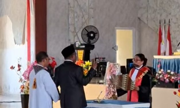 Moses Nauw Resmi Dilantik sebagai Wakil Ketua III DPRK Maybrat Periode 2024–2029