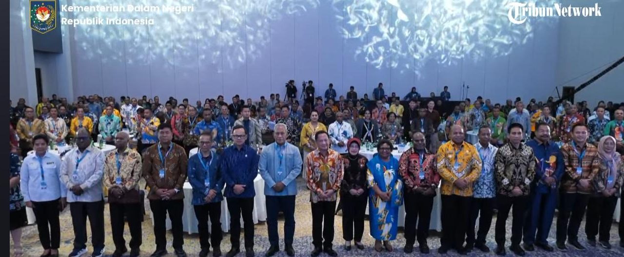 Bupati Maybrat karel Murafer Menghadiri Apresiasi Pemerintah Daerah Berprestasi Tahun 2026 Regional Papua