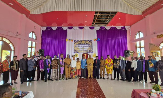 Wakil Bupati Maybrat Ferdinando Solossa Hadiri Ibadah Syukur HUT GBAI ke-31, Ajak Umat Terus Berkarya bagi Kemuliaan Tuhan