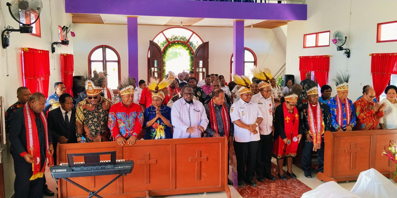 Peresmian dan Pentahbisan Gedung Gereja GKI Jemaat Solafide Suwiam Jadi Momentum Memperkuat Iman dan Persatuan Umat