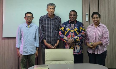 Bupati Maybrat Serahkan Permohonan Pembebasan Lahan 10 Hektare untuk Pembangunan Sekolah Rakyat ke Kementerian Kehutanan