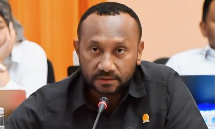 Anggota Komisi XIII DPR RI Yan Mandenas Soroti Overkapasitas Lapas Kelas IIB Sorong, Dorong Optimalisasi Restorative Justice