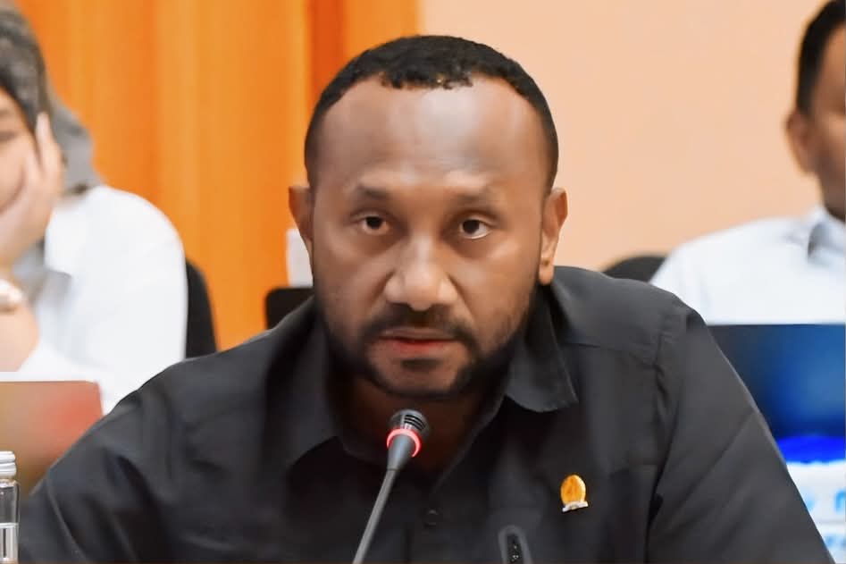 Anggota Komisi XIII DPR RI Yan Mandenas Soroti Overkapasitas Lapas Kelas IIB Sorong, Dorong Optimalisasi Restorative Justice