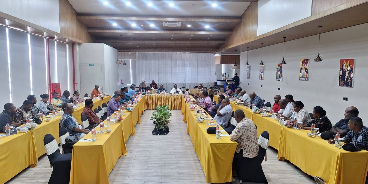 Pemkab Maybrat Gelar Rapat Penyerahan Pagu Dana Perubahan APBD 2026