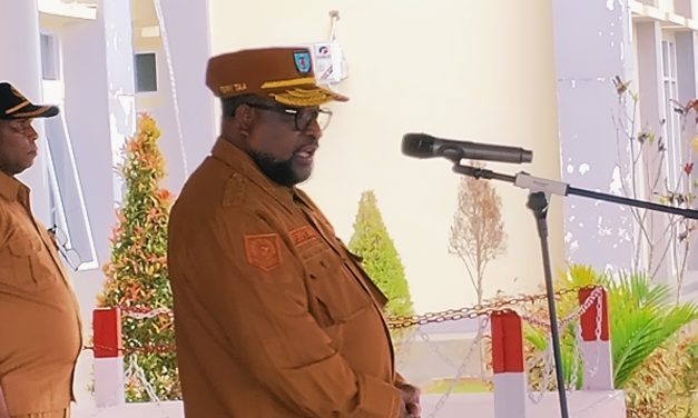 Honor Aparat Kampung Rp10 Miliar Lebih Mulai Dibayarkan, Sekda Maybrat Dorong Kampung Semarakkan HUT RI ke-81