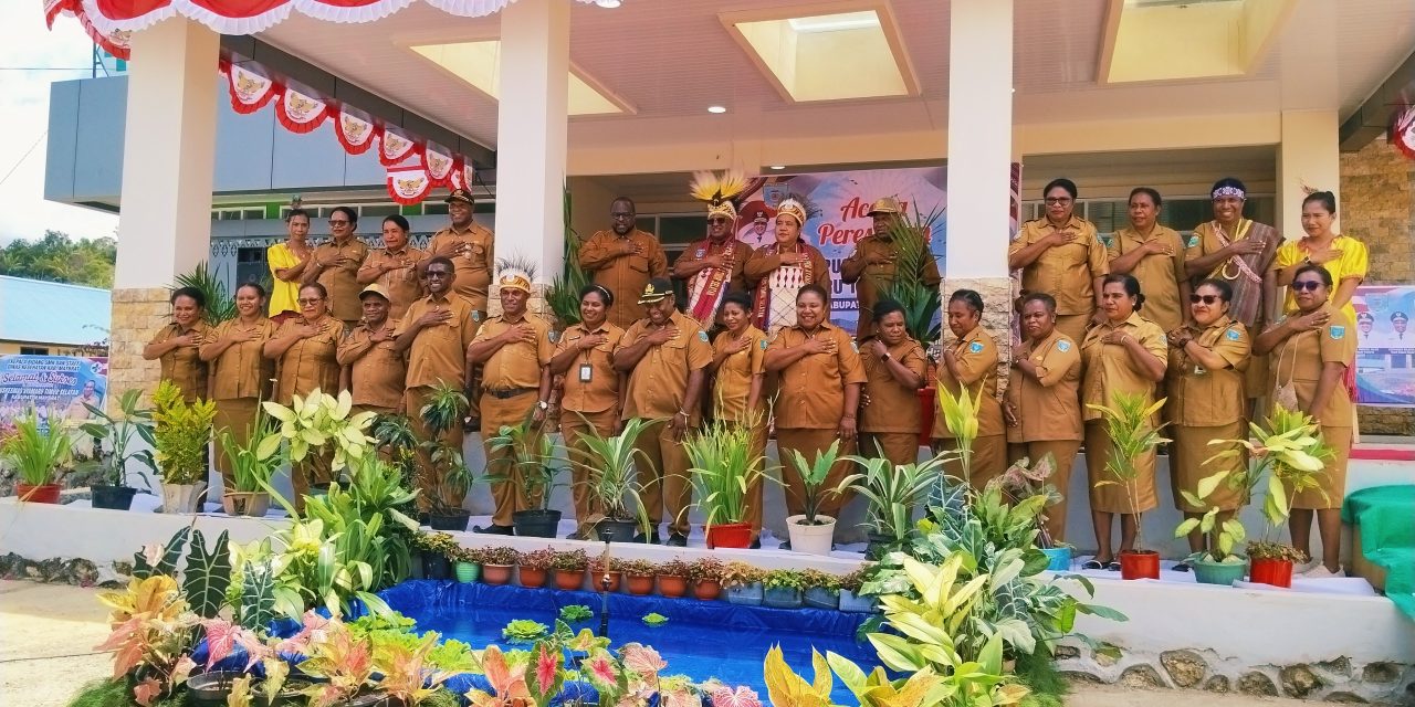 Bupati Maybrat Resmikan Gedung Baru Puskesmas Ayamaru Timur Selatan