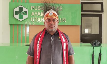 Ketua Komisi III DPRK Maybrat Soroti Pembangunan Puskesmas Aitinyo Barat dan Aifat Timur Tengah yang Belum Rampung