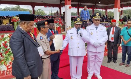 Sertifikat Tanah Sekolah Rakyat Diserahkan kepada Pemkab Maybrat
