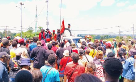 Ketua DPRK Maybrat Silas Frasawi Tegaskan Aspirasi Massa Aksi Diterima dan Siap Dikawal