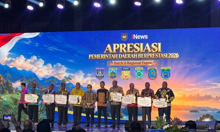 Pemda maybrat Raih Terbaik kedua kategori Akses Penduduk terhadap Layanan Pendidikan