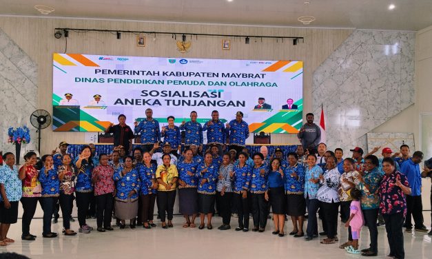 Disdikpora Maybrat Tegaskan Kepala Sekolah Wajib Disiplin dan Bertanggung Jawab