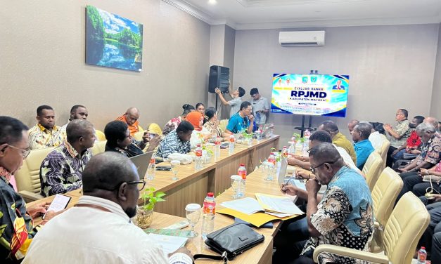 Pemkab Maybrat Evaluasi Rancangan Akhir RPJMD 2025–2029 Bersama Bapperida Papua Barat Daya
